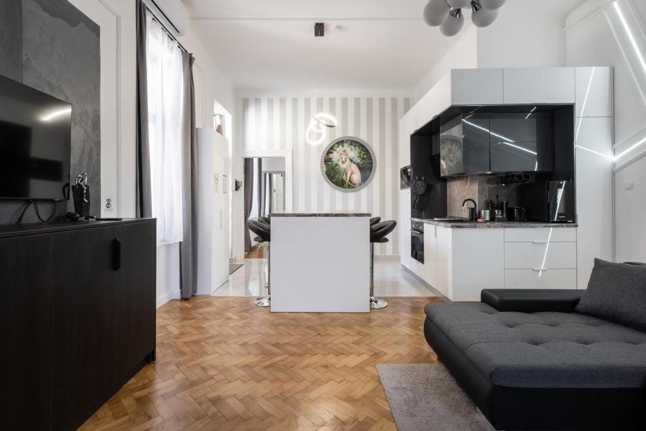 Galaxy Cube Apartment Budapest Kültér fotó