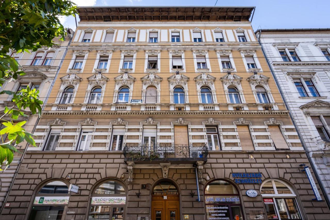 Galaxy Cube Apartment Budapest Kültér fotó